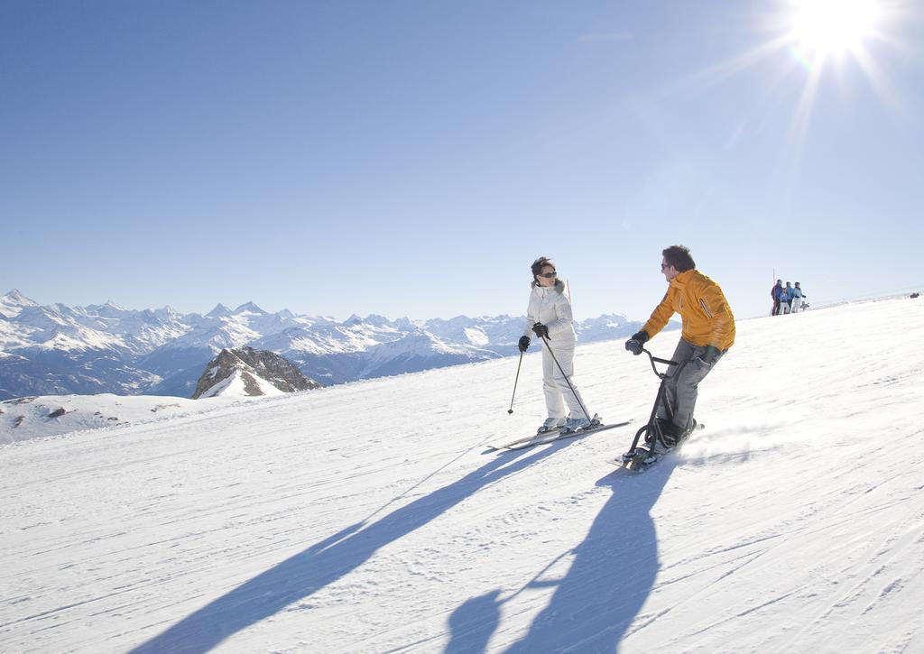 Chalet Des Alpes - Sunset View - ครองส์มอนตานา ภายนอก รูปภาพ