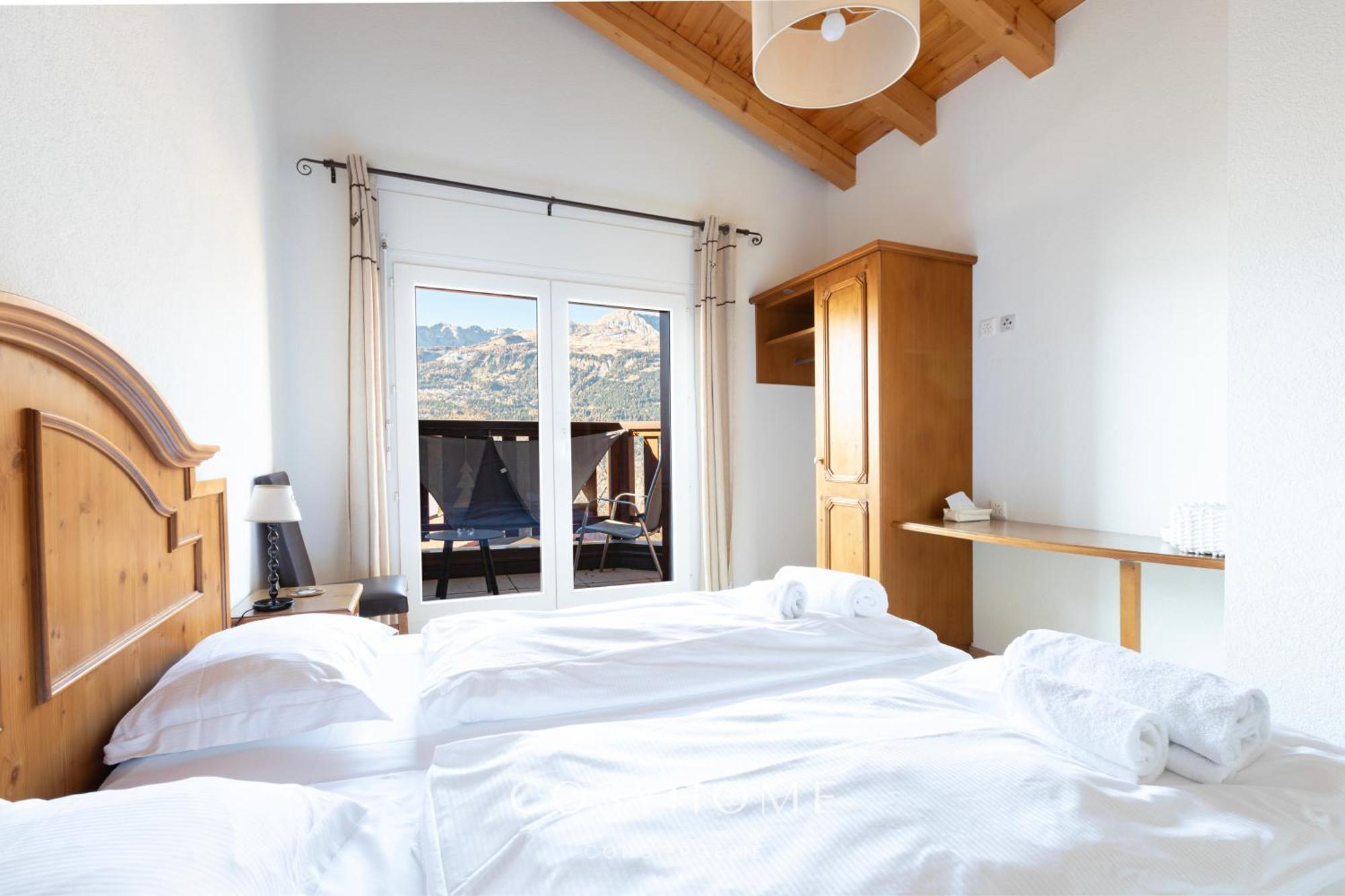 Chalet Des Alpes - Sunset View - ครองส์มอนตานา ภายนอก รูปภาพ
