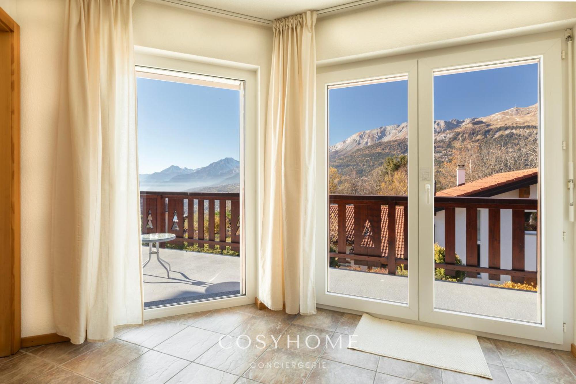 Chalet Des Alpes - Sunset View - ครองส์มอนตานา ภายนอก รูปภาพ