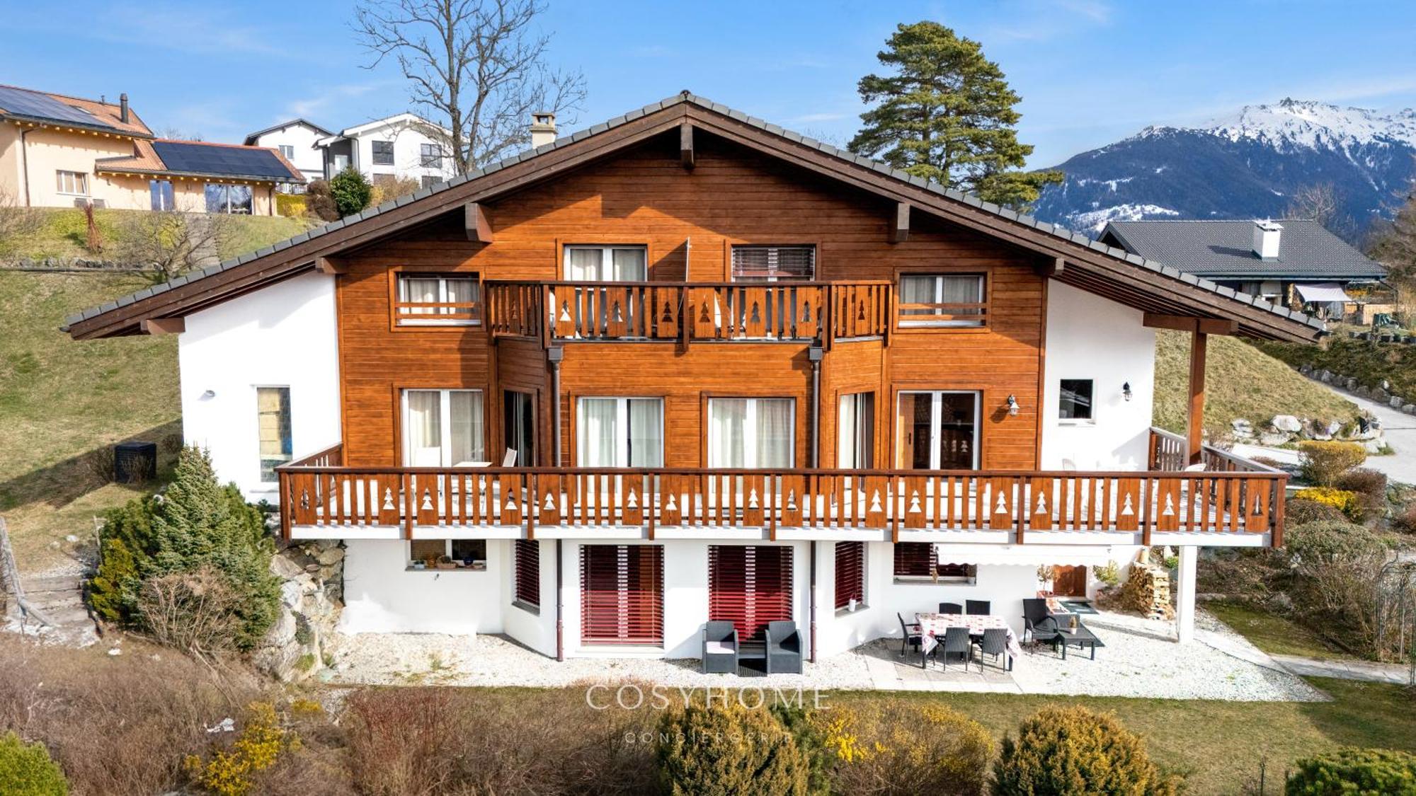 Chalet Des Alpes - Sunset View - ครองส์มอนตานา ภายนอก รูปภาพ